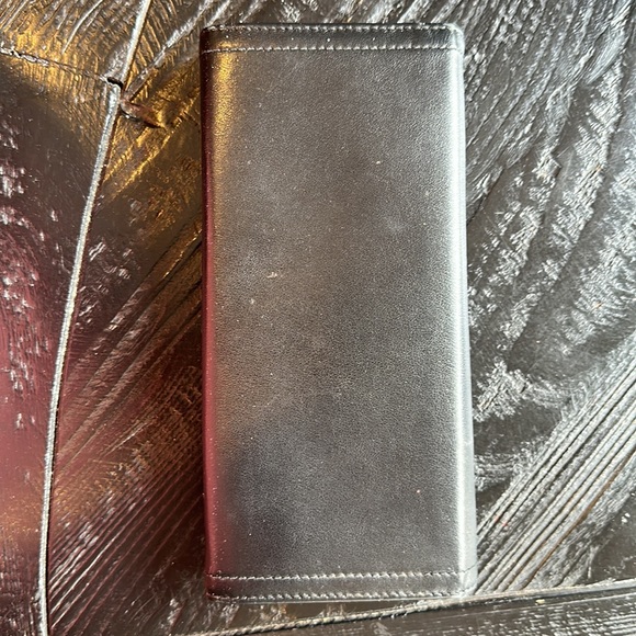 Elegant black Prada lamb skin leather wallet - Picture 9 of 11